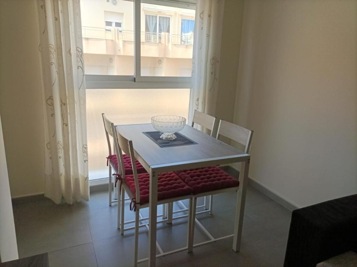 Apartment And New Furnished In Centre *